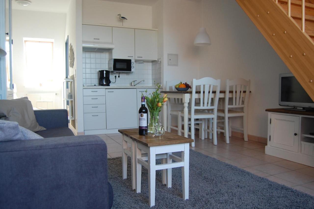 Ferienwohnung Mit Ostseeblick In Рерик Екстериор снимка